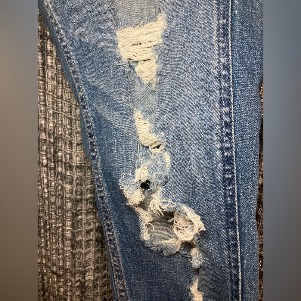 Hollister Light Blue Distressed Skinny Jeans - Picture 2 of 10